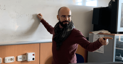 Il Prof. Igor Deiana, docente di italiano a stranieri su A023